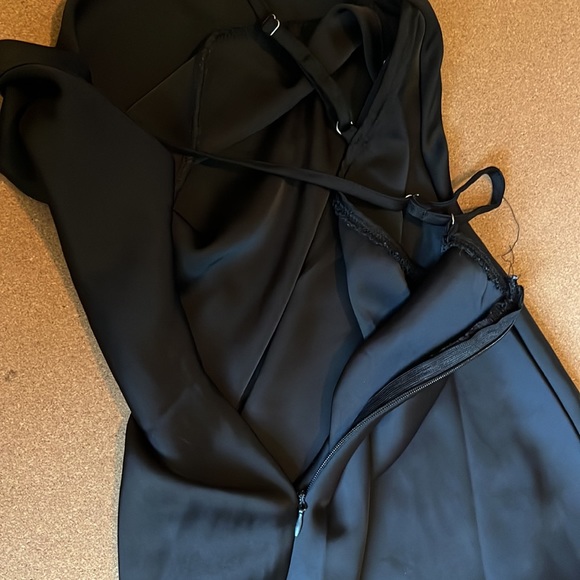 Black silk dress-worn once - Picture 5 of 5